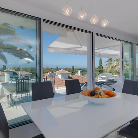 Near In With Heated Pool Villa