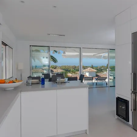 Near In With Heated Pool Marbella